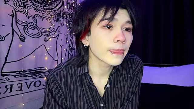 Snapshot of rennnuts chatting on February 2025 06:48:01 AM rennnuts online show from February 2025 06:48:01 AM