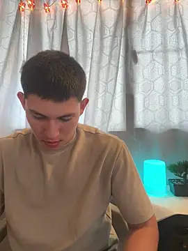 JamesCr  online show from February 2025 01:22:02 PM