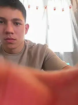 JamesCr  online show from February 2025 02:12:01 PM