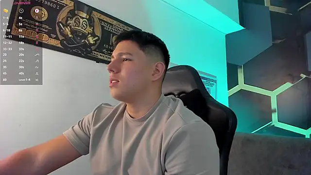 JamesCr  online show from September 2025 02:55:01 AM