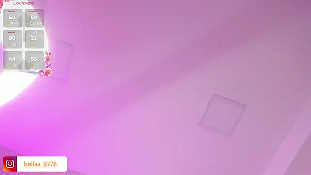 Snapshot of bella_lovers_ chatting on February 2026 07:37:01 PM bella lovers online show from February 2026 07:37:01 PM