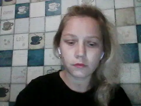 Snapshot of Anna_wey chatting on June 2026 07:12:02 PM Anna wey online show from June 2026 07:12:02 PM