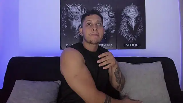 JohanSmith online show from October 2025 02:04:02 AM