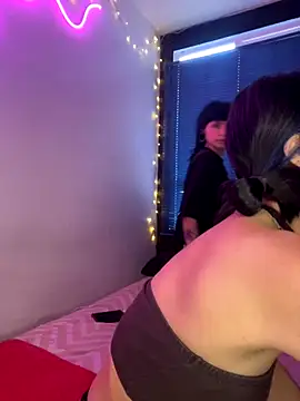 mavimist   online show from November 2025 09:31:02 PM