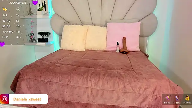 Danielaangelina online show from February 2026 06:10:02 AM