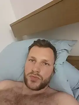 Snapshot of Cosmin224451 chatting on June 2026 10:23:01 PM Cosmin224451 online show from June 2026 10:23:01 PM