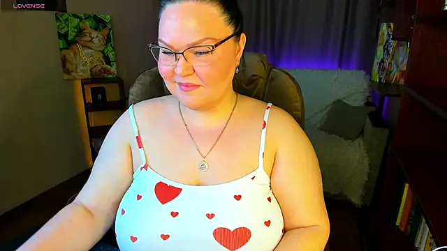 Snapshot of Vivien__wet chatting on March 2026 07:53:02 PM Vivien wet online show from March 2026 07:53:02 PM