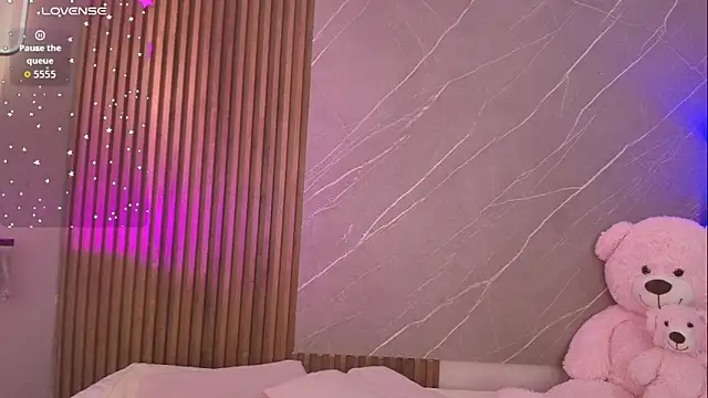 Snapshot of ariana_jhonson1 chatting on June 2026 12:07:02 PM ariana jhonson1 online show from June 2026 12:07:02 PM