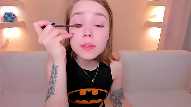 YourMegan online show from November 2025 12:28:01 PM