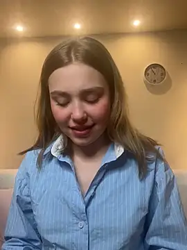 YourMegan online show from April 2026 07:39:02 PM