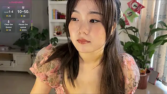 nanaliu6 online show from October 2025 01:06:02 AM