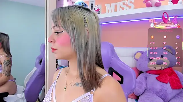 miss  lizeth online show from March 2025 06:01:02 PM