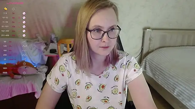 Agatha Mott online show from October 2025 03:07:02 AM