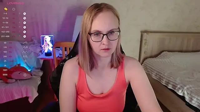 Agatha Mott online show from November 2025 03:05:01 AM