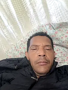 Renato571 online show from September 2025 10:48:02 AM