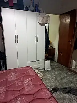 liamlara online show from November 2025 02:23:02 AM