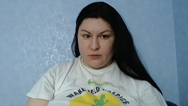 KiraSwee online show from December 2025 07:36:01 AM