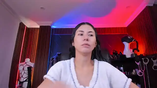 XiaQueen online show from February 2026 11:28:02 AM