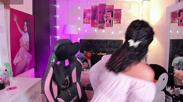 Alissemasiel online show from April 2026 04:48:02 PM