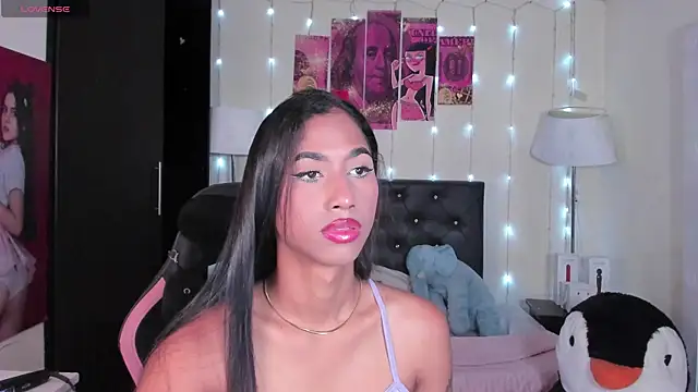 Alissemasiel online show from April 2026 02:22:02 PM