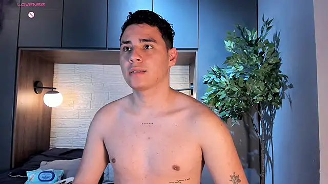 Gabriell ramirez online show from November 2025 10:09:01 PM