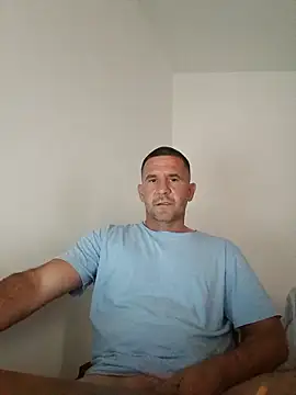 Mister1985 online show from October 2025 12:16:01 PM