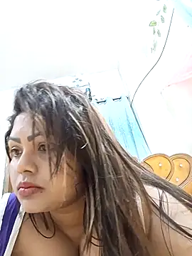 Snapshot of blue-berry07 chatting on May 2026 07:37:01 AM blue-berry07 online show from May 2026 07:37:01 AM