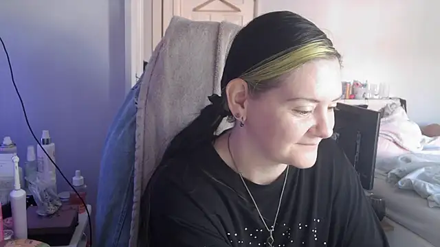 AureliaXOX online show from September 2025 08:47:02 AM