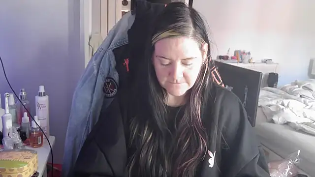 AureliaXOX online show from September 2025 09:24:01 AM