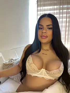 mrsbellanova online show from October 2025 12:36:01 PM