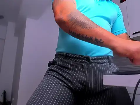 ZackMasterss online show from May 2026 11:34:04 PM