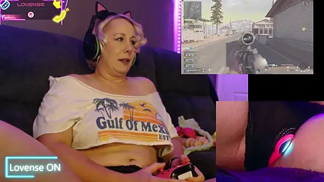 Trixiekittycutie online show from September 2025 01:22:01 AM