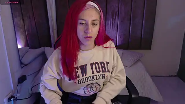 Snapshot of Alektra_bryce chatting on November 2025 07:34:02 PM Alektra bryce online show from November 2025 07:34:02 PM