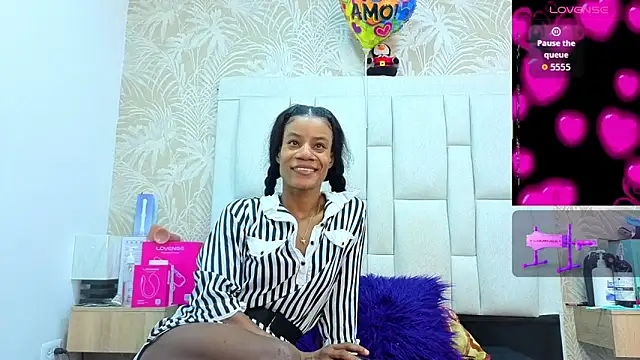 Snapshot of dafnnelewis chatting on March 2026 11:10:01 AM dafnnelewis online show from March 2026 11:10:01 AM