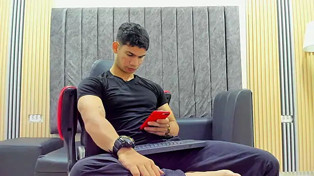 ANDRES STUD online show from January 2026 12:43:01 PM