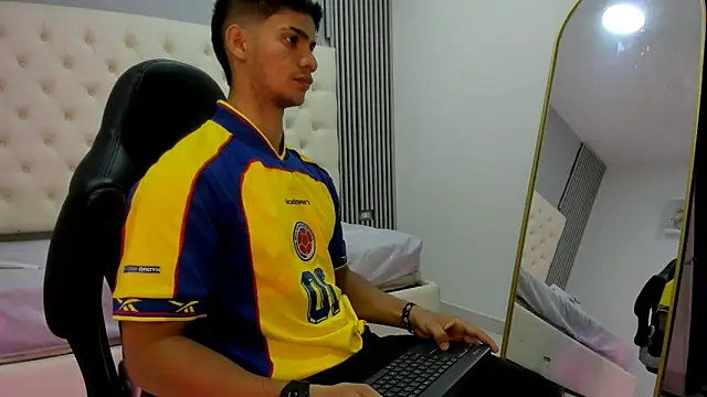 ANDRES STUD online show from March 2026 03:40:01 AM