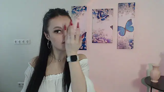 Eva Eldis online show from February 2025 01:40:01 PM