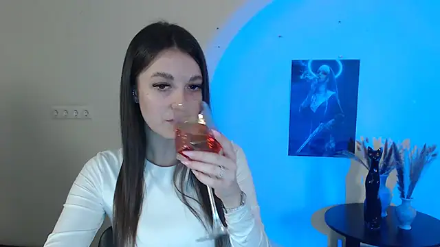 Eva Eldis online show from March 2025 05:33:02 PM