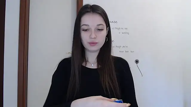 Eva Eldis online show from October 2025 01:19:01 PM