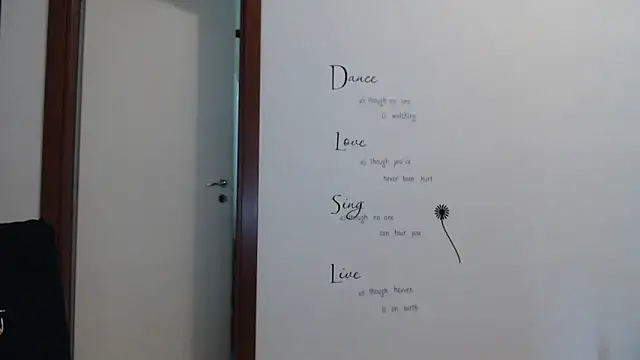 Eva Eldis online show from October 2025 03:31:01 PM