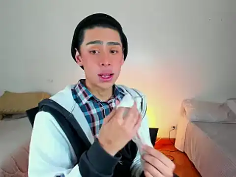 Snapshot of steve__gray chatting on February 2025 03:16:01 PM steve gray online show from February 2025 03:16:01 PM