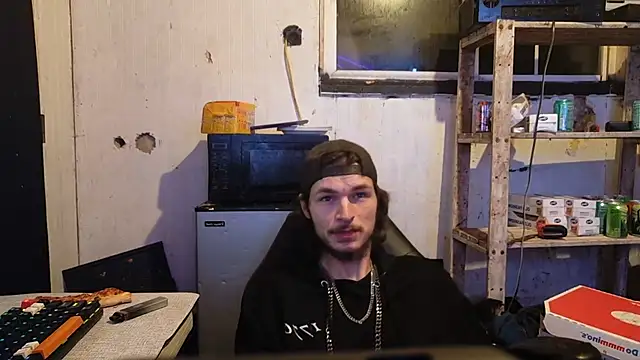 Snapshot of nuttyking2022 chatting on November 2025 10:16:02 AM nuttyking2022 online show from November 2025 10:16:02 AM