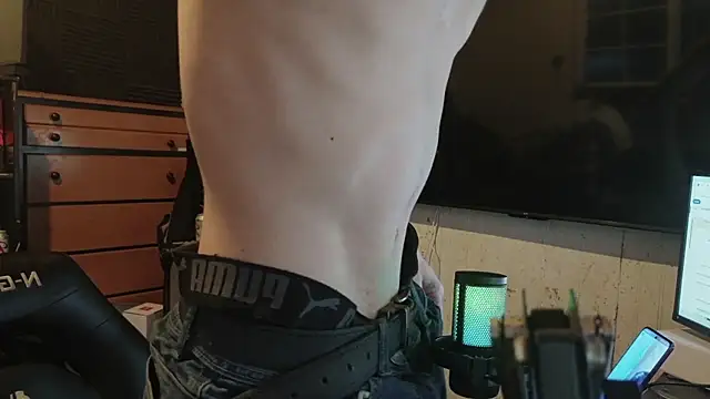 Snapshot of nuttyking2022 chatting on February 2026 01:20:02 AM nuttyking2022 online show from February 2026 01:20:02 AM