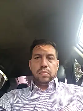 Snapshot of reyarturs13 chatting on February 2025 09:41:02 PM reyarturs13 online show from February 2025 09:41:02 PM