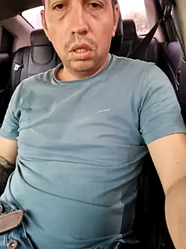 Snapshot of reyarturs13 chatting on February 2025 04:03:01 PM reyarturs13 online show from February 2025 04:03:01 PM