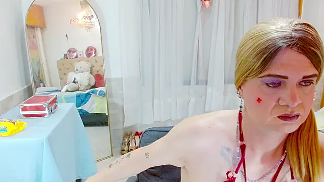 Snapshot of Dolldirtyxxx chatting on June 2026 05:13:02 AM Dolldirtyxxx online show from June 2026 05:13:02 AM