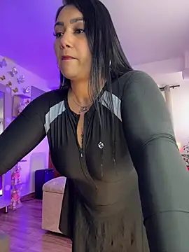 Madissonlove 1 online show from February 2026 01:28:01 PM