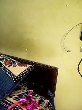 Snapshot of sufiya-ji chatting on February 2025 12:54:02 PM sufiya-ji online show from February 2025 12:54:02 PM