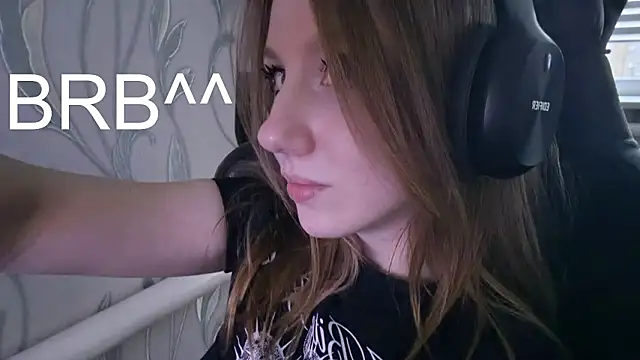 Snapshot of DariaTate chatting on February 2026 02:04:02 PM DariaTate online show from February 2026 02:04:02 PM