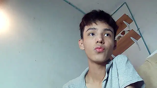 ChavoOT online show from March 2025 01:20:02 AM